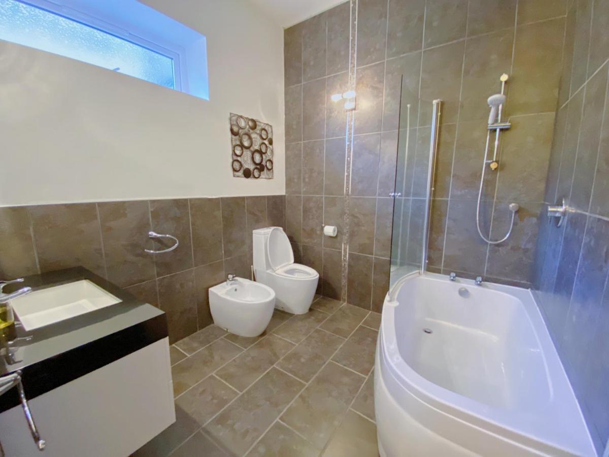 Tyn Y Fron 6 Bedroom House In Betws-Y-Coed Snowdonia ภายนอก รูปภาพ